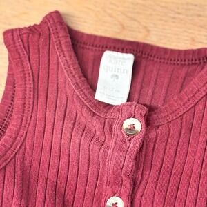 Kate Quinn Ribbed Sleeveless Bodysuit Romper Burgundy 6-12M Baby Shower Gift